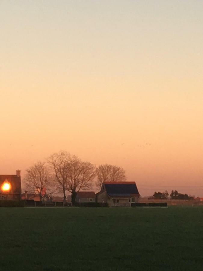 'T Ligt Ter Velde, Oase Van Rust, Sauna, Directie Brugge Lichtervelde Екстериор снимка